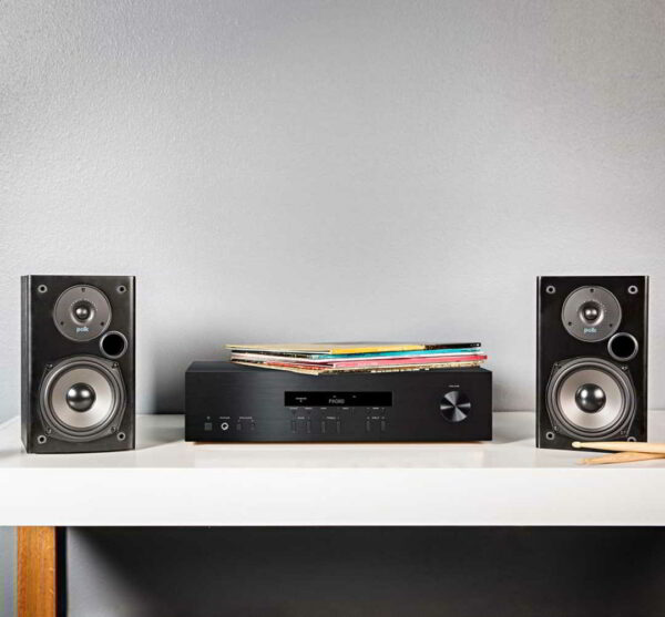 747192118785 t15 lifestyle 02 - Polk T15 - T15 - AudioCenteret AS