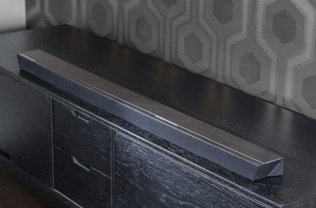 definite technology soundbar w studio micro wifi wireless speaker lifestyle 004 - Definitive Technology W Studio Micro - w studio micro - AudioCenteret AS