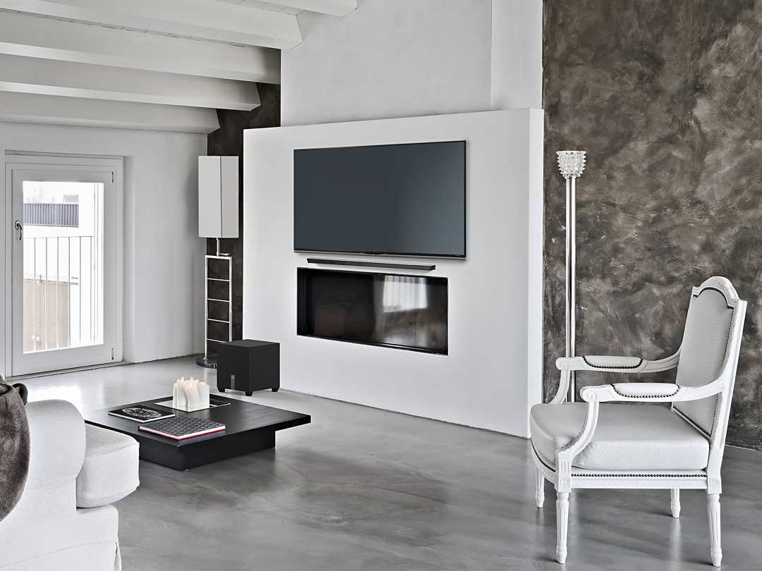 definite technology soundbar w studio micro wifi wireless speaker lifestyle 014 - Definitive Technology W Studio Micro - w studio micro - AudioCenteret AS